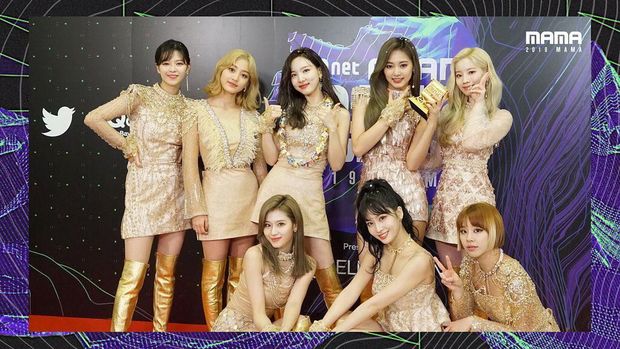 TWICE di MAMA 2019