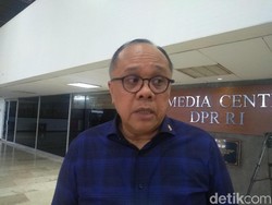 PP DKI Bilang yang Bentrok Oknum, Junimart PDIP Tetap Minta Ada Tindakan
