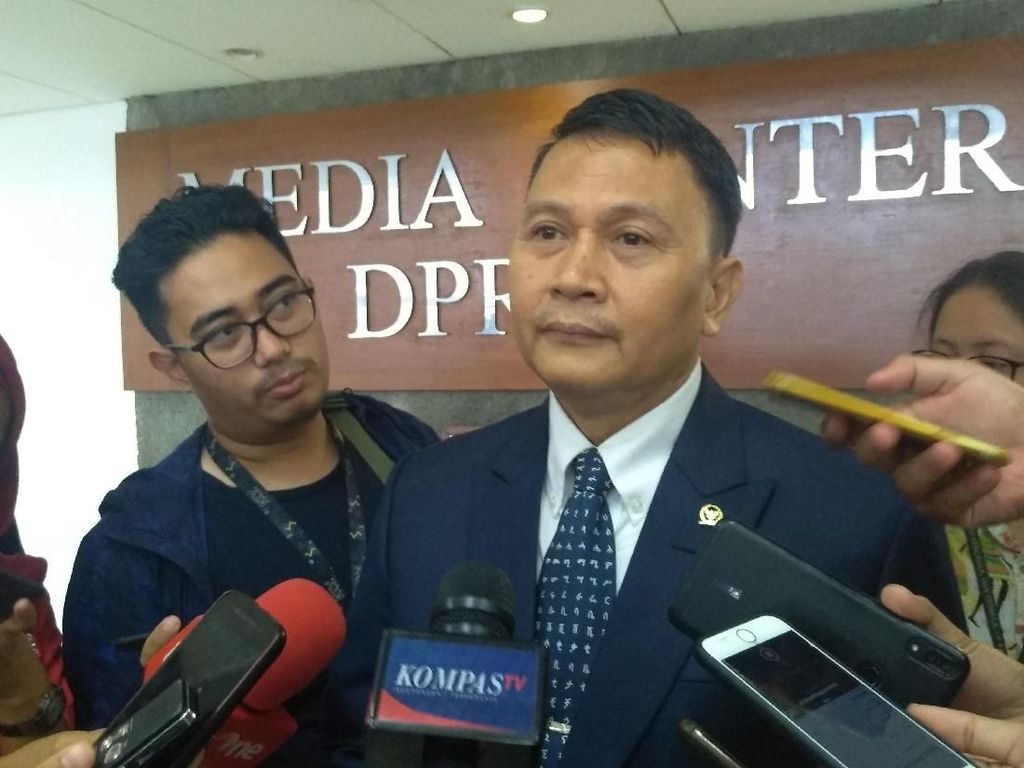 PKS Minta Kasus Mafia Tanah Ditangani seperti Korupsi: Extraordinary Crime PKS Minta Kasus Mafia Tanah Ditangani seperti Korupsi: Extraordinary Crime