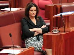 Uang Buat Kita Lengah, Senator Australia Ingatkan Bahaya Infiltrasi China