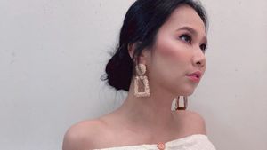 Kenalan dengan Dayana Roza, Saingan Nikita Mirzani