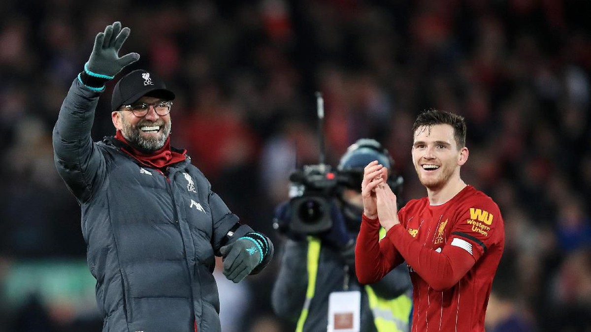 Andrew Robetson berharap Liverpool tetap tampil konsisten dengan terus menjaga jarak dengan Leicester City (Foto: Marc Atkins / Getty Images)