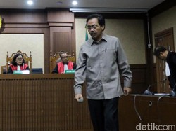 Cerita Saksi Kumpulkan Uang untuk Open House Lebaran Eks Gubernur Nurdin