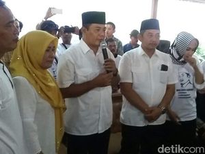 Bupati Karanganyar Ngaku Siap Dinyinyiri soal Mobdin Nyaris Rp 2 M Bupati Karanganyar Ngaku Siap Dinyinyiri soal Mobdin Nyaris Rp 2 M