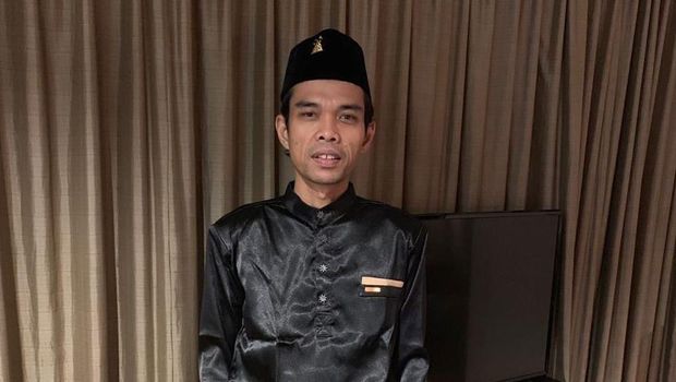 Benarkah UAS akan Nikahi Wanita Ini di Luar Negeri? (REcycle Besok)