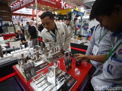 Industri Manufaktur Kian Merosot, Bagaimana Mendongkraknya?