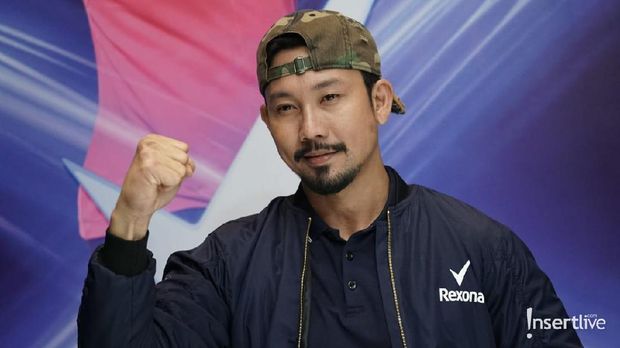Denny Sumargo