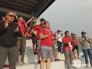 Makin Ramai! Timnas Indonesia Kedatangan Suporter Lagi dari Tanah Air Makin Ramai! Timnas Indonesia Kedatangan Suporter Lagi dari Tanah Air