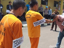 Polisi Rekonstruksi Pria Garut yang Habisi Mantan Kakak Ipar