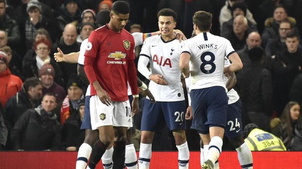 Jose Mourinho memiliki skema anh di Tottenham.