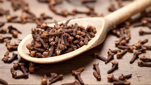 Sluurp! Minum Kopi Campur Cengkeh Sehatkan Pencernaan dan Jantung