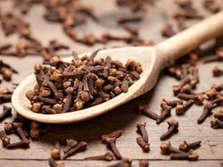 Sluurp! Minum Kopi Campur Cengkeh Sehatkan Pencernaan dan Jantung