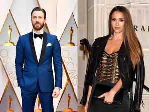 Pengakuan Para Selebriti soal Momen Bercinta Pertamanya Pengakuan Para Selebriti soal Momen Bercinta Pertamanya