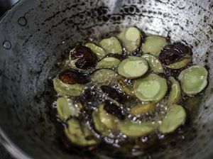 5 Manfaat Jengkol untuk Kesehatan yang Harus Kamu Ketahui 5 Manfaat Jengkol untuk Kesehatan yang Harus Kamu Ketahui