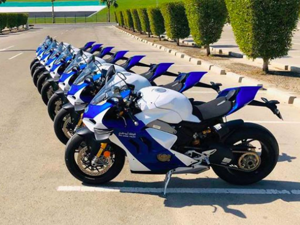 Saat Ducati Panigale Jadi Motor Patroli Polisi Abu Dhabi Saat Ducati Panigale Jadi Motor Patroli Polisi Abu Dhabi