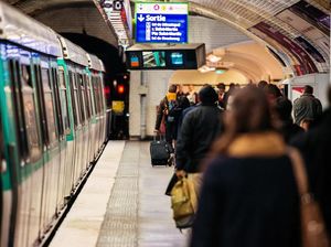 Aksi Mogok Prancis Bisa Pengaruhi Turis yang Liburan di Sana