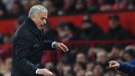 Aduh! Momen-momen Mourinho Tertabrak Daniel James