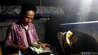 Perkenalkan, Harsoyo Si Penjual Kliping di Solo