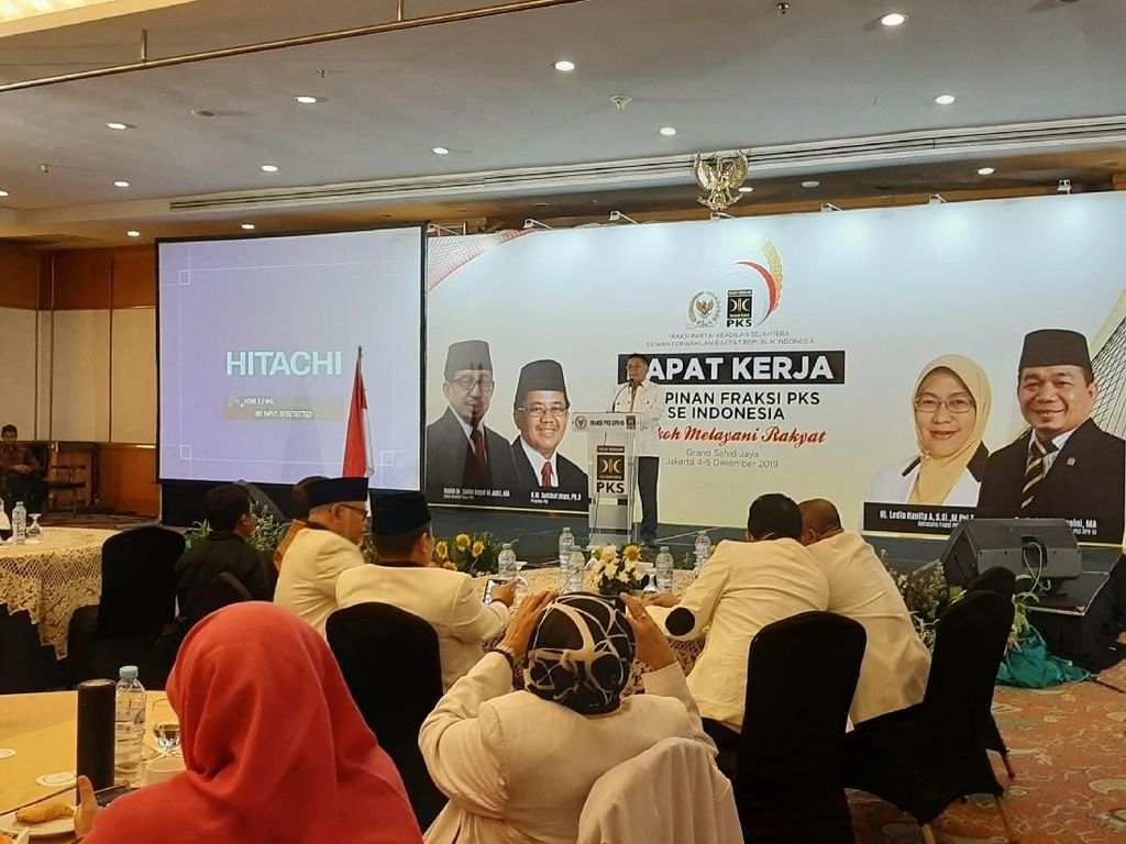 PKS Buka Peluang Calonkan Non-Muslim Pada Pilkada 2020 PKS Buka Peluang Calonkan Non-Muslim Pada Pilkada 2020