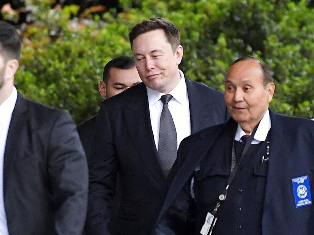 Elon Musk Dituntut Rp 2,6 Triliun, Ini Keputusan Pengadilan Elon Musk Dituntut Rp 2,6 Triliun, Ini Keputusan Pengadilan