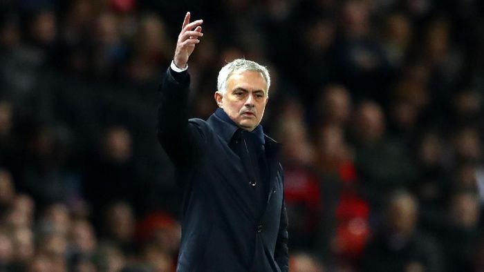 Jose Mourinho mengakui Manchester United main lebih baik ketimbang Tottenham Hotspur (Foto: Michael Steele/Getty Images)