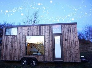 Rumah Mungil Harry Potter Ini Bisa Kamu Sewa