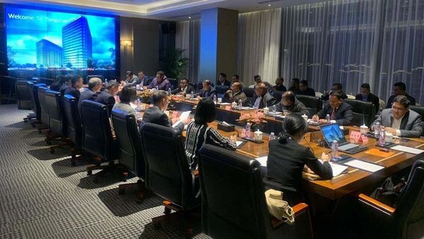 Kepala BKPM Ajak Pejabat Papua Temui Investor China