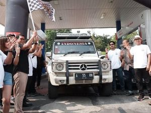 Komunitas Mercedez-Benz Cilegon Touring ke Yogyakarta Komunitas Mercedez-Benz Cilegon Touring ke Yogyakarta