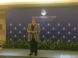 Jokowi Raih Asian of The Year, Menlu Australia Puji Pemilu di Indonesia