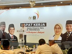 Sohibul Iman: PKS Tak Semata Partai Politik yang Bicara Kekuasaan!