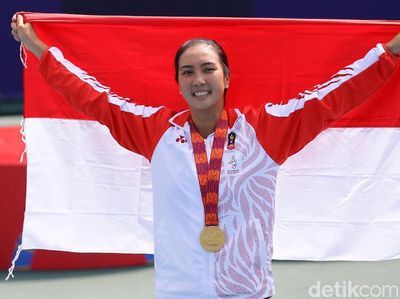 Aldila Sutjiadi Tambah Pundi-pundi Emas Indonesia