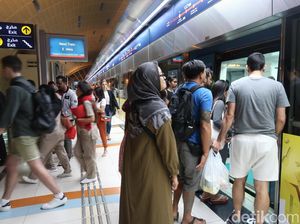 Foto: Transportasi Publik yang Nyaman di Dubai
