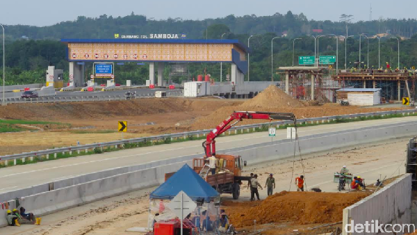 Jalanan Kaltim Berbenah Sambut Jadi Ibu Kota Baru