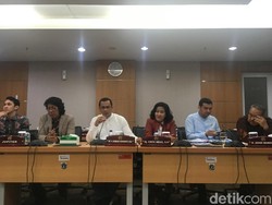 Politikus PDIP Serang Politikus PSI soal Anggaran Komputer Rp 128,9 M BPRD DKI