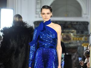 Classic Blue Jadi Tren Warna 2020 Menurut Pantone Classic Blue Jadi Tren Warna 2020 Menurut Pantone