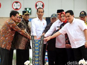 Momen Jokowi Resmikan Tol Kunciran-Serpong