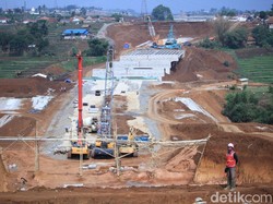 Jokowi Geram Proyek Tol Cisumdawu Terkendala Lahan, Ini Kata Pemilik