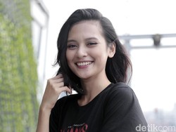 Indah Permatasari Dinikahi Arie Kriting, Ibunda Masih Tak Meridhoi