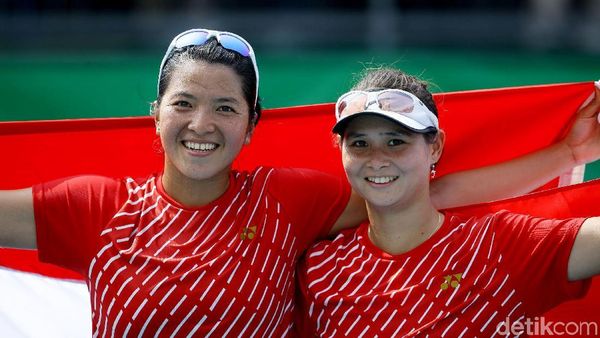 Mantap! Tenis Ganda Putri Indonesia Raih Medali Emas