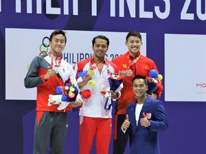 Siman Sudartawa Raih Emas Sekaligus Pertajam Rekor SEA Games Siman Sudartawa Raih Emas Sekaligus Pertajam Rekor SEA Games