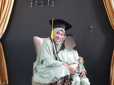 Penegasan Mantan Istri UAS soal Akun IG Palsu yang Catut Namanya