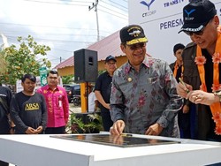 Chairul Tanjung Resmikan Gedung Baru Sekolah Terdampak Gempa-Tsunami Palu