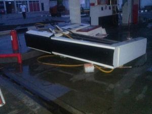 Hujan Angin Melanda Purworejo, Baliho Hingga Pompa SPBU Roboh