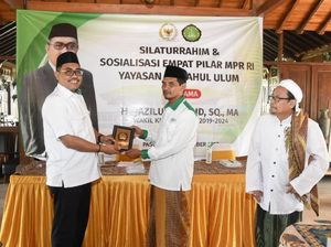 Di Depan Santri, Wakil Ketua MPR Tegaskan Agama & Negara Tak Terpisahkan Di Depan Santri, Wakil Ketua MPR Tegaskan Agama & Negara Tak Terpisahkan