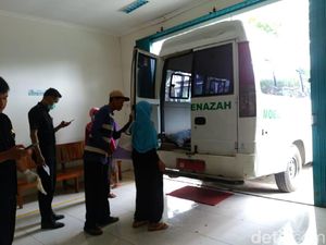 Salah Satu Korban Pembakaran di Rembang Akhirnya Meninggal Dunia Salah Satu Korban Pembakaran di Rembang Akhirnya Meninggal Dunia