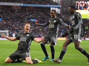 Hajar Aston Villa 4-1, Leicester Terus Tempel Liverpool di Liga Inggris