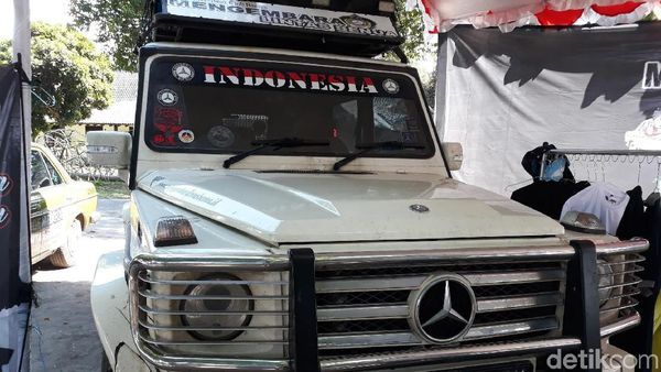 Menolak Tua, Mercy Klasik Ini Keliling Dunia demi Nama Indonesia