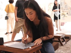 Meditasi dengan Lukisan Bisa Menangkal Stres dan Depresi