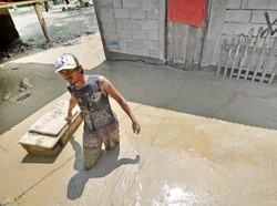 Banjir Lumpur di Sigi, Kementerian PUPR Suplai Dua Truk Tangki Air Bersih