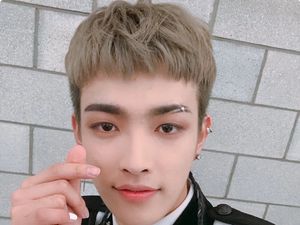Alasan Menyentuh Idol K-Pop Hongjoong ATEEZ Suka Pakai Kuteks Alasan Menyentuh Idol K-Pop Hongjoong ATEEZ Suka Pakai Kuteks